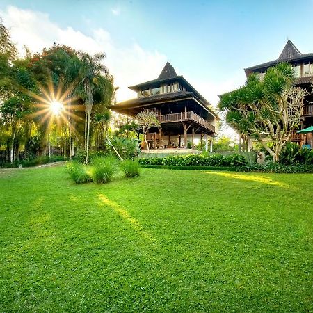 Villa Atas Awan パヤンガン エクステリア 写真