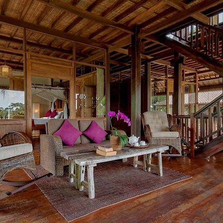 Villa Atas Awan パヤンガン エクステリア 写真