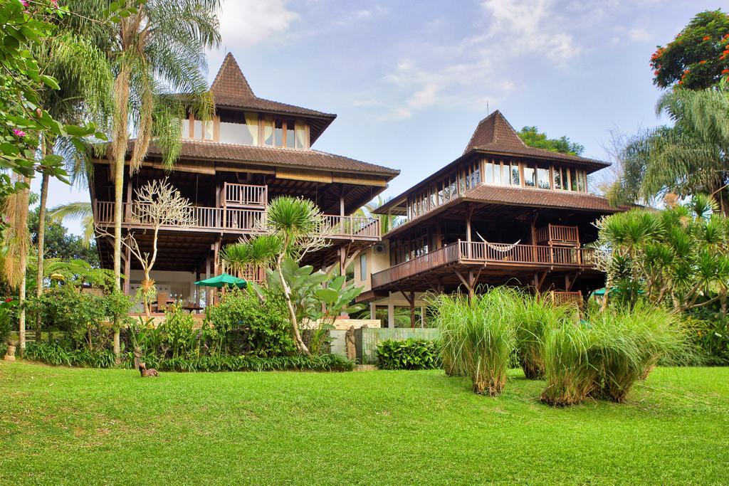 Villa Atas Awan パヤンガン エクステリア 写真