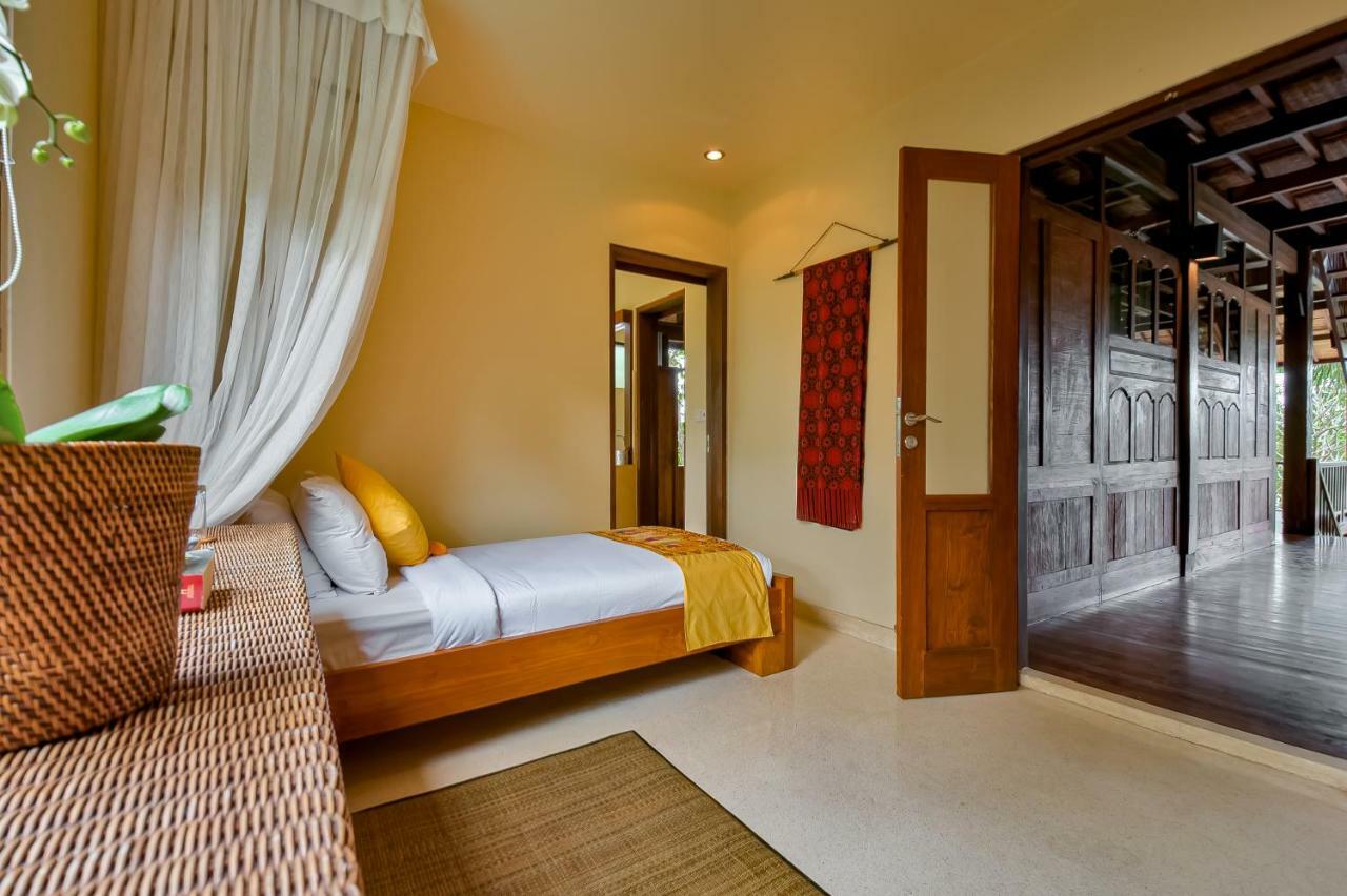 Villa Atas Awan パヤンガン エクステリア 写真
