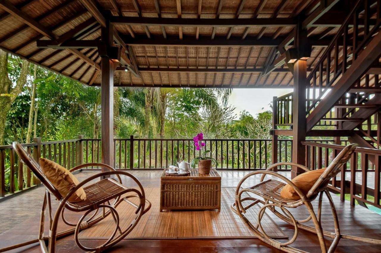 Villa Atas Awan パヤンガン エクステリア 写真