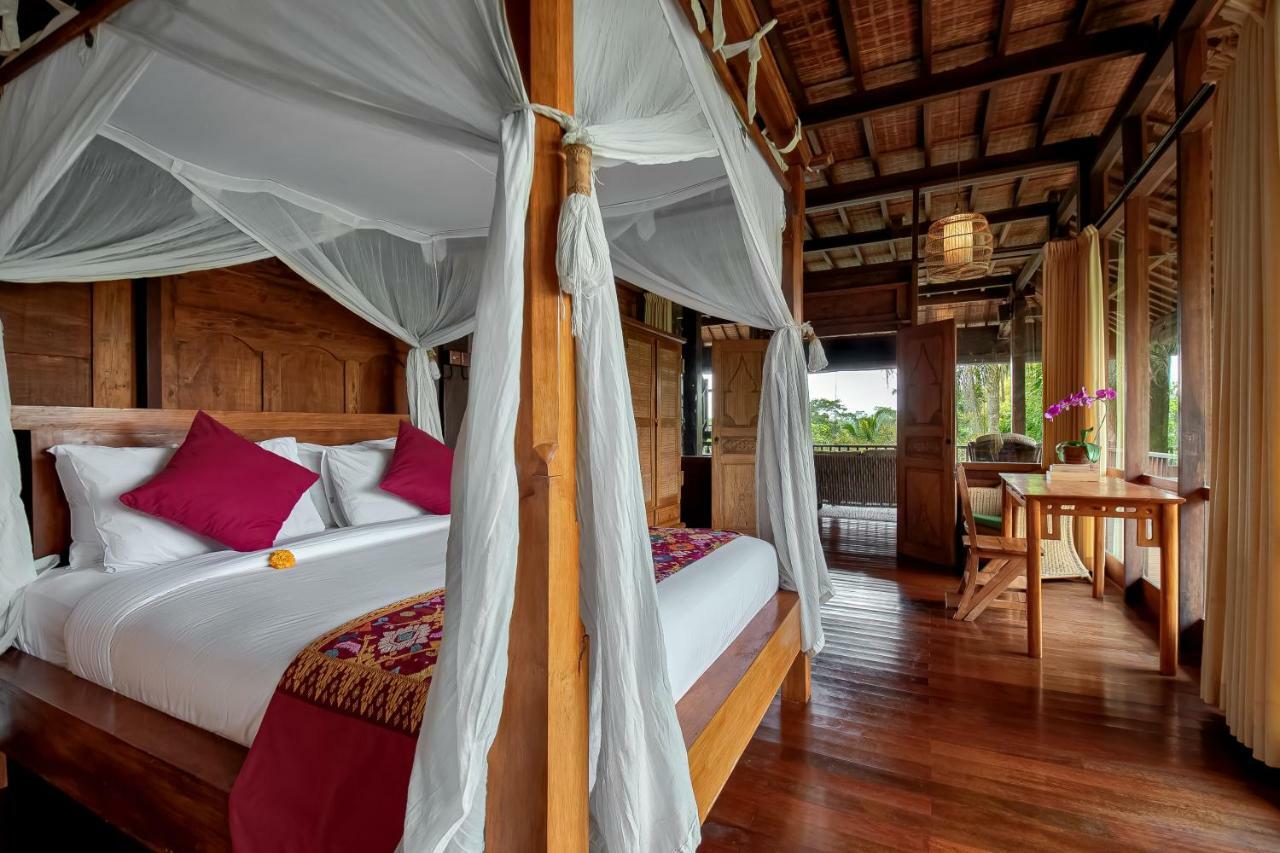 Villa Atas Awan パヤンガン エクステリア 写真