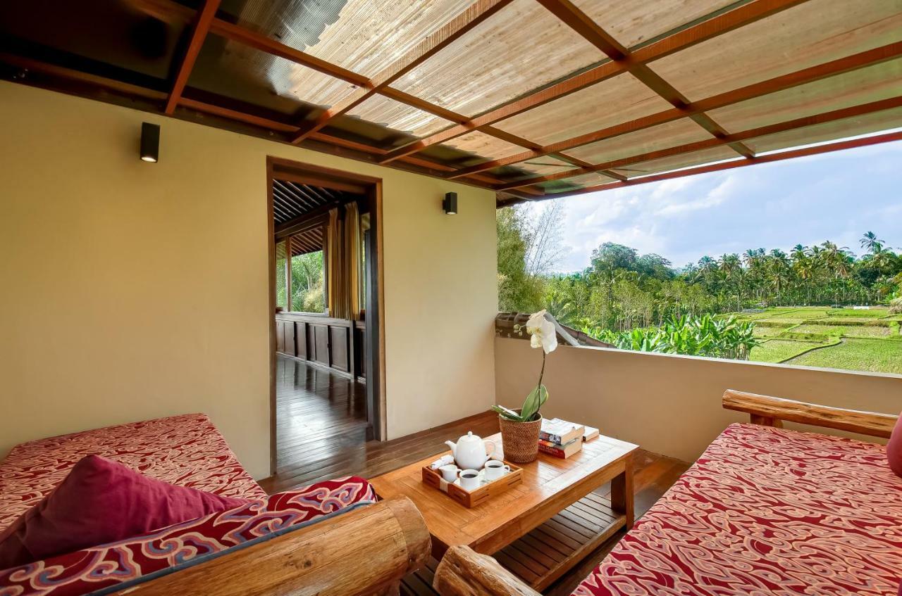 Villa Atas Awan パヤンガン エクステリア 写真