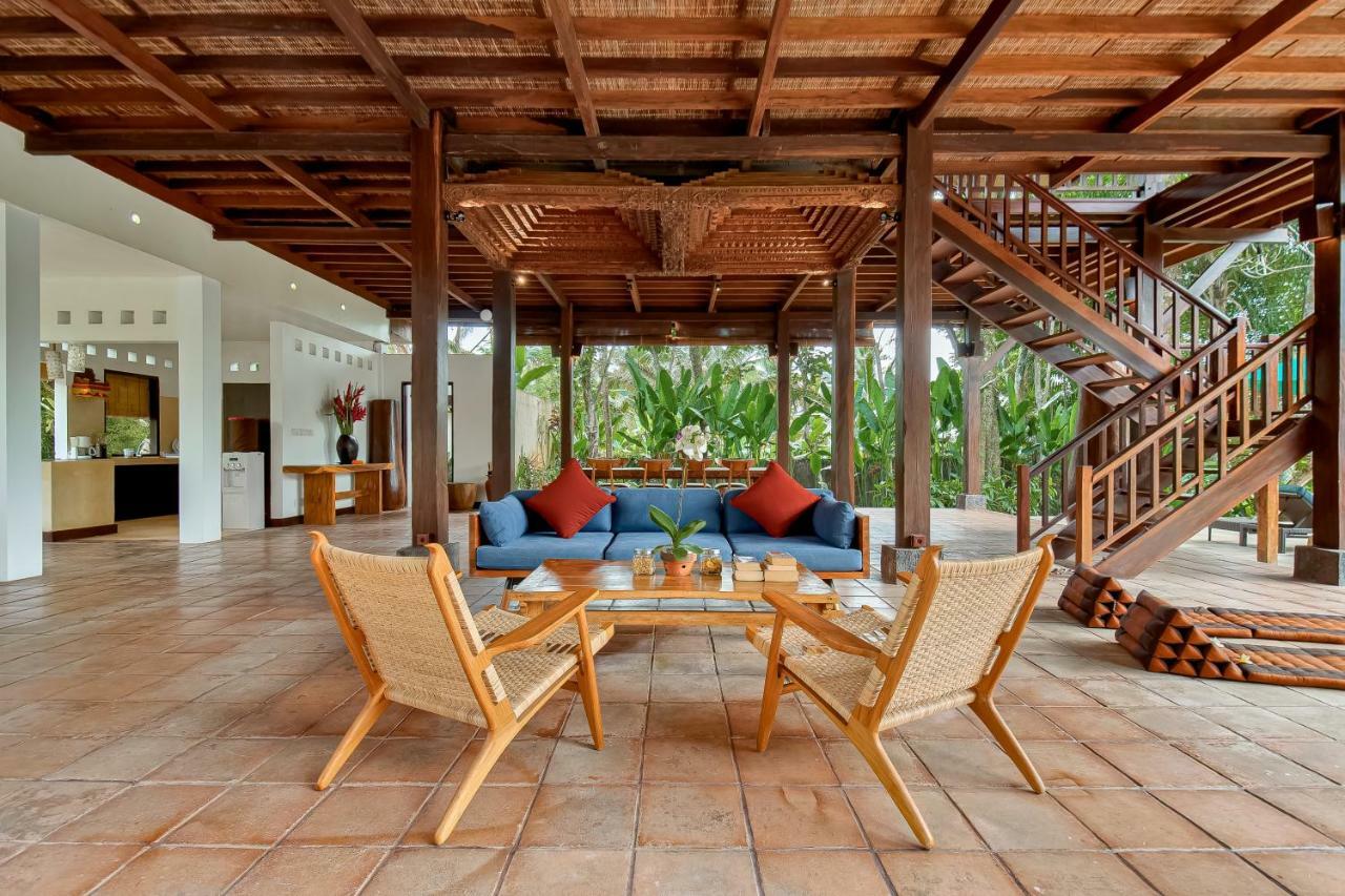 Villa Atas Awan パヤンガン エクステリア 写真