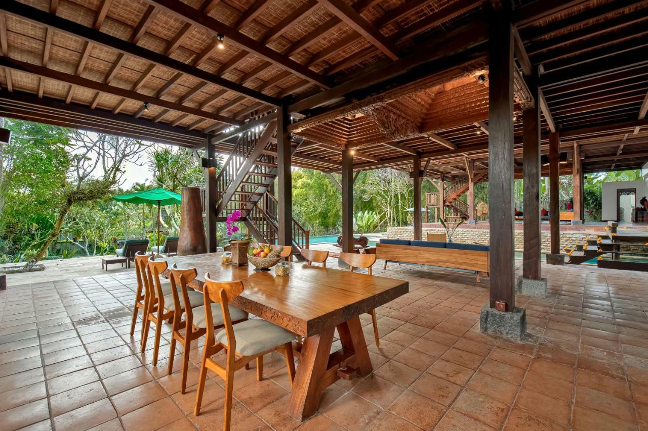 Villa Atas Awan パヤンガン エクステリア 写真