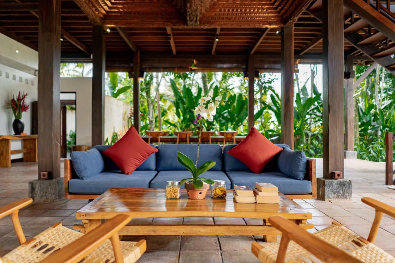 Villa Atas Awan パヤンガン エクステリア 写真
